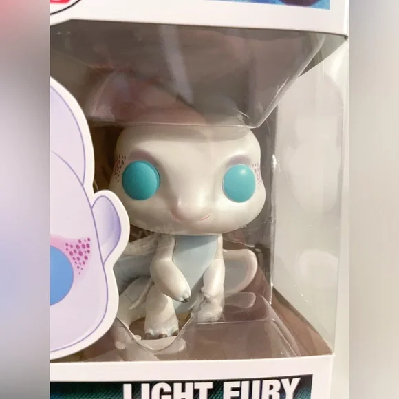 Funko Pop - Light Fury - How to Train Your Dragon The Hidden World - NIB - Picture 6 of 7
